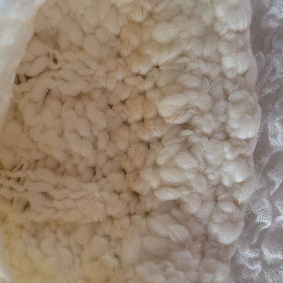 White knit hat from Spacecraft - Picture 3 of 4